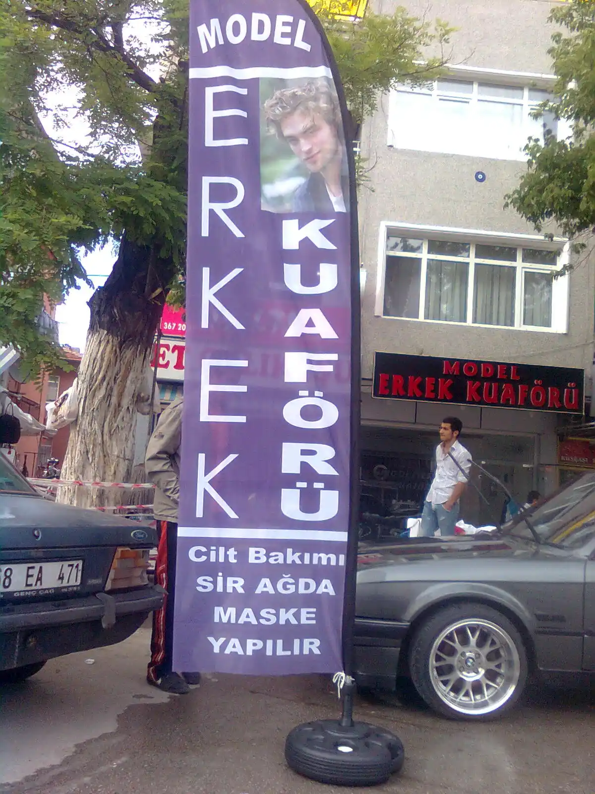 Erkek Kuaförü Olta Bayrağı-16