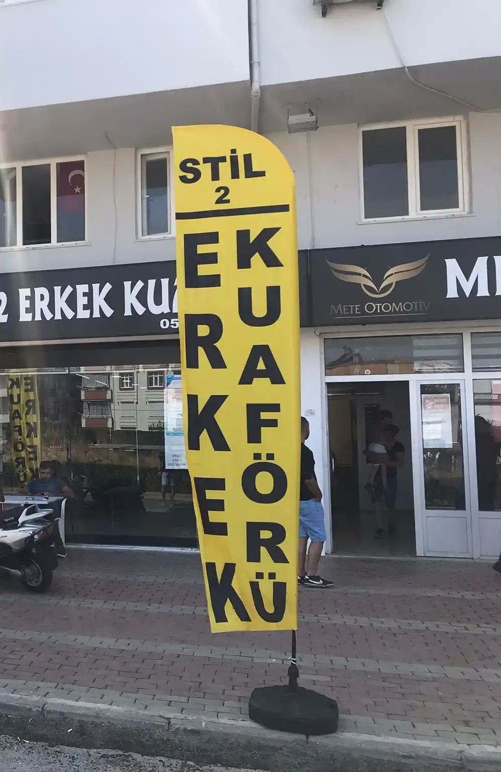 Erkek Kuaförü Olta Bayrağı-20